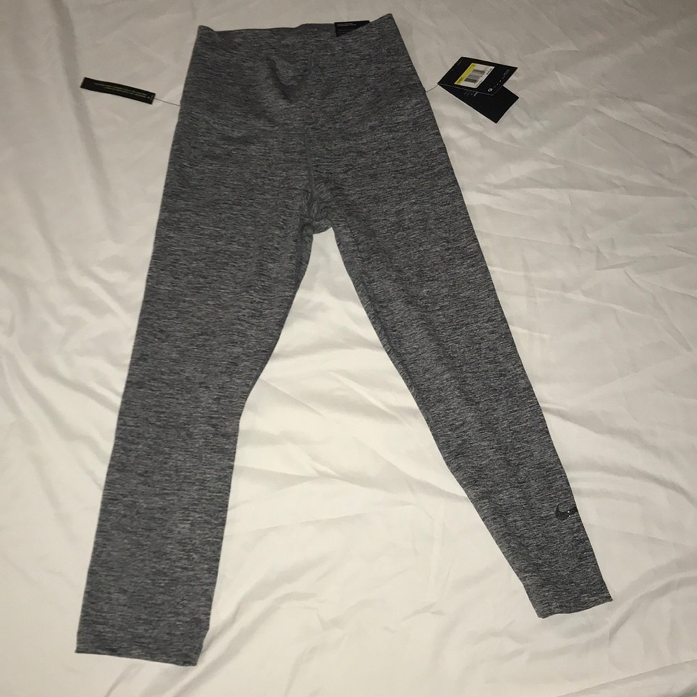 Nike Gray High Rise Tight Fit Leggings